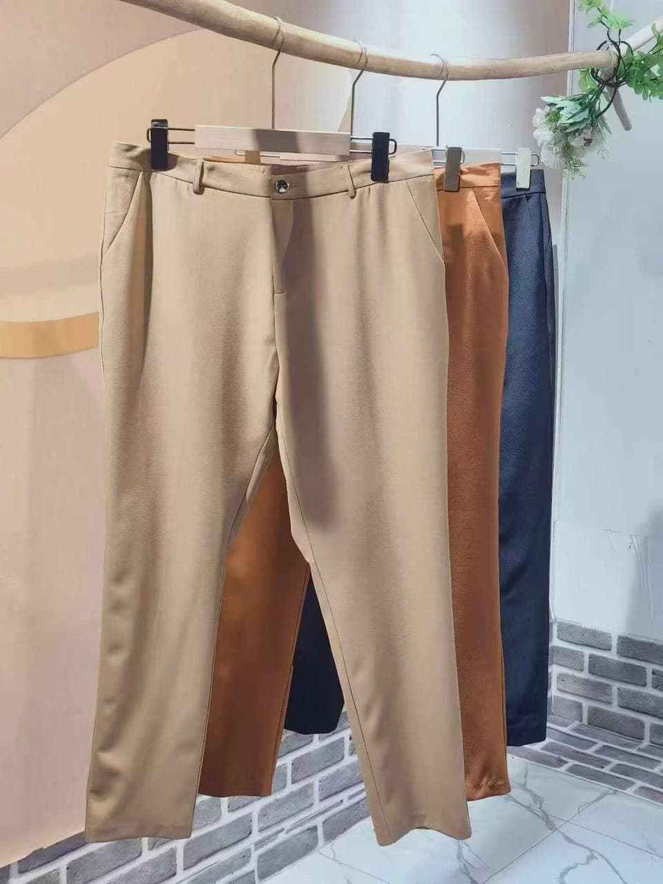 New Clothing Apparel for Men's Kids and Womens from China